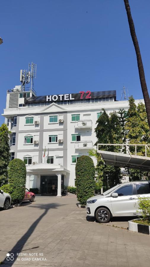 Hotel 72 Янгон Экстерьер фото