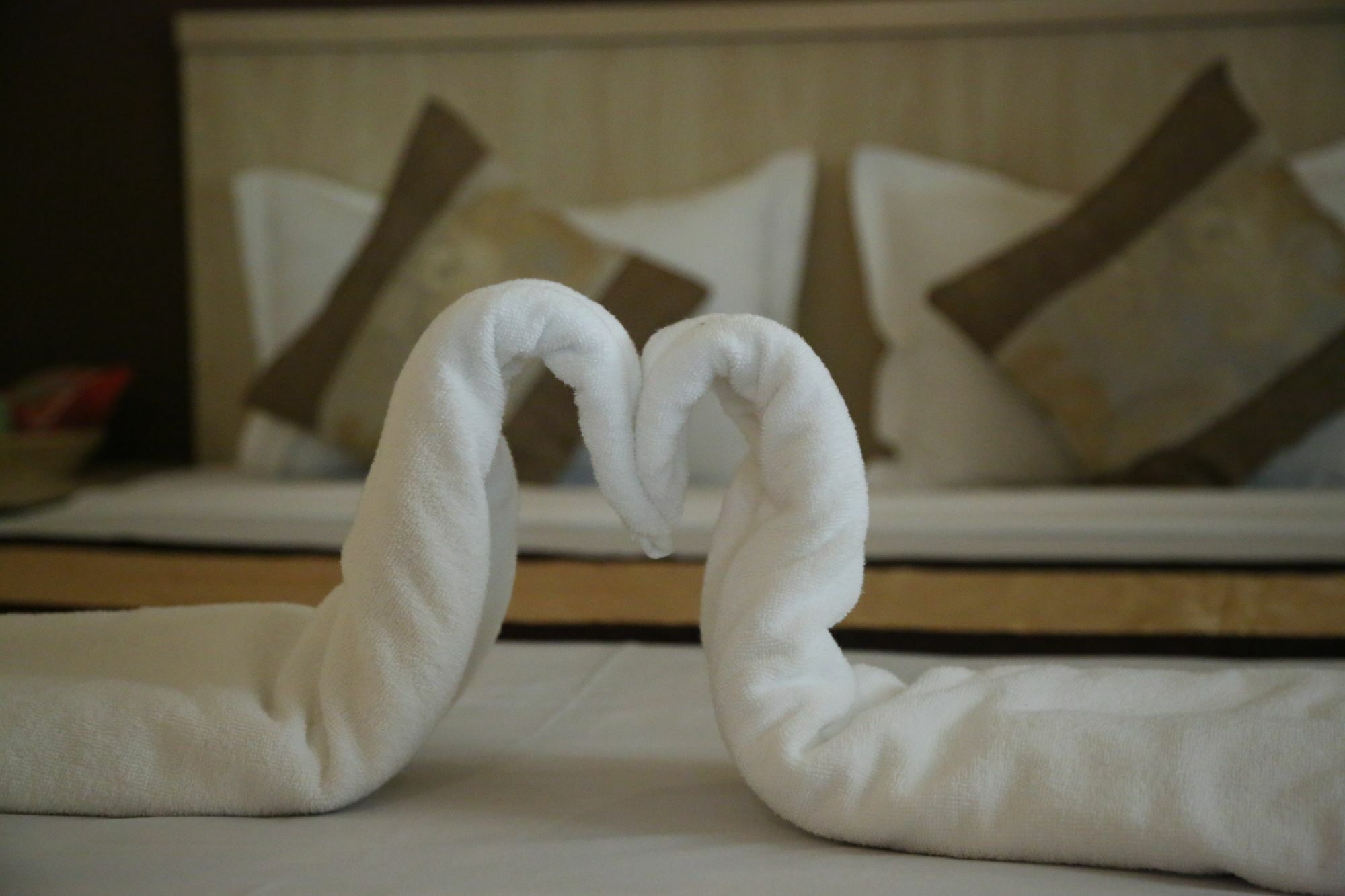 Hotel 72 Янгон Экстерьер фото