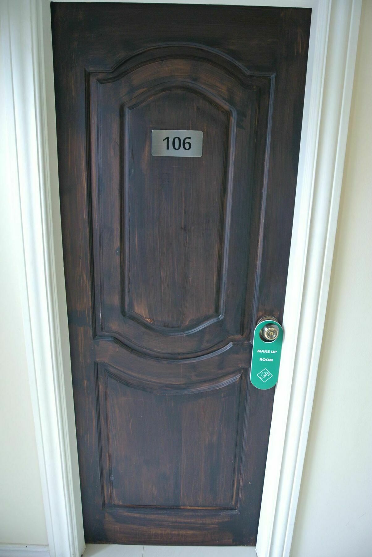 Hotel 72 Янгон Экстерьер фото